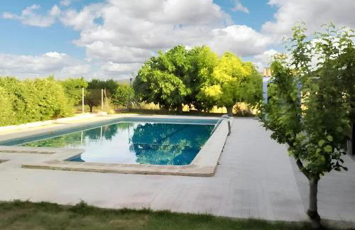 House with Jacuzzi and Mountain Views in Noguericas - Foto 19