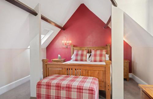Beautiful Secluded 2 Bedroom Coach House - Foto 8