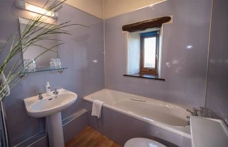 Garth Cottage, Castle Carrock, family friendly with hot tub and views - Foto 12