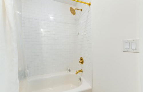 3 Mi to Dtwn Winston-Salem Studio on Miller Park! - Foto 18