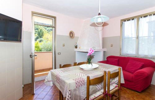 Appartamenti in Villa con ampio giardino esterno - Foto 37