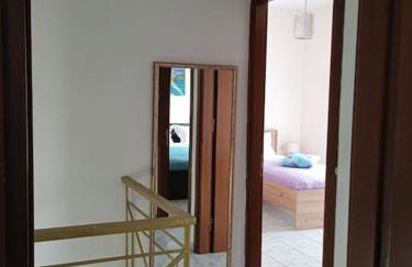 The Sunny House - Photo 13