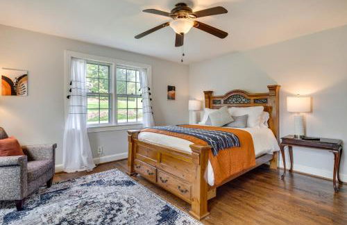 Hendersonville Haven with Fire Pit, Grill, Deck! - Foto 12