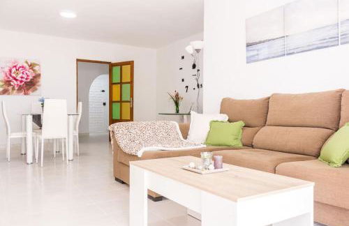 Villa El Arenal a 3 min de la Playa - Foto 16