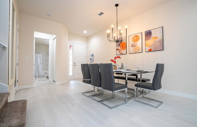 Upstay - Disney Themed House - Sleeps 16 - Foto 17