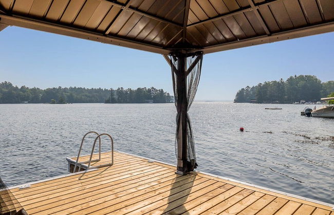 Muskoka Lakeshore Cottage Bliss - Photo 68