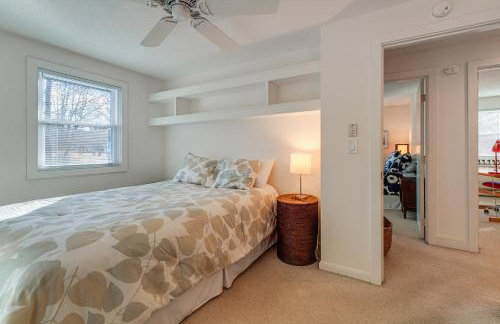 1 Mi to Maine Street! MCM-Style Home in Brunswick - Foto 17