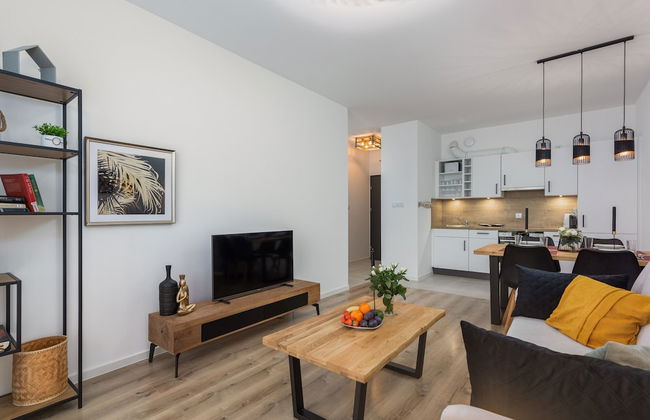 Apartment Spadochroniarzy by Renters - Photo 13