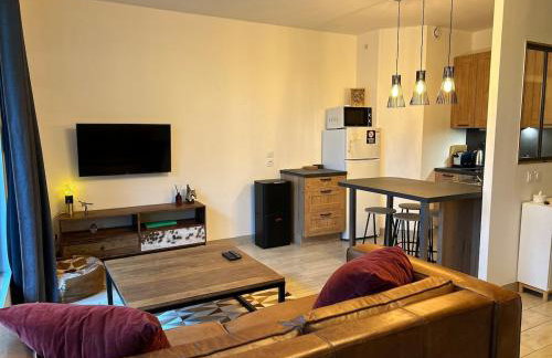 Le petit Hameau, t2 avec jardin et parking - Foto 14