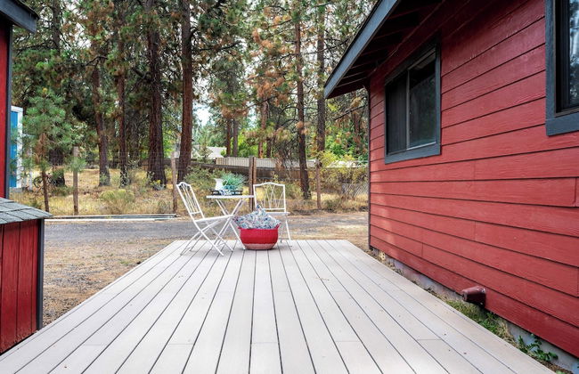 Quiet River Bend Cabin by Avantstay 35 Mins to Mt Bachelor 10 Mins to Town Centre Hot Tub! - Foto 21