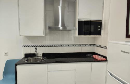 Apartamentos Leonor Carihuela - Photo 28