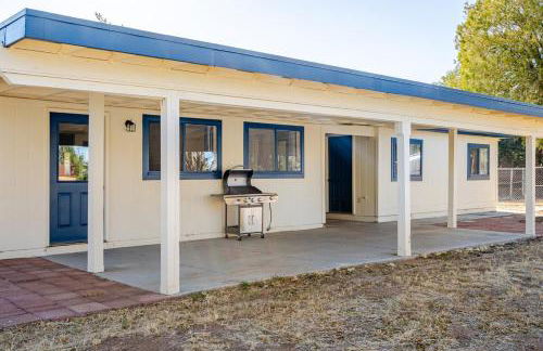 l NEW l 5BR 3BTH Large and Modern Home l Central LOC l 1 ACRE lot - Foto 31