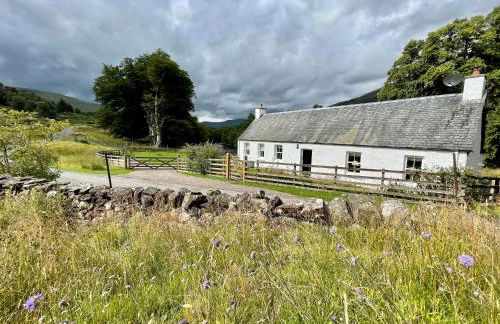 Riverside Cottage, Bridge of Balgie, Glenlyon, Perthshire - Foto 1
