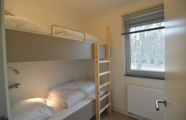 Inviting Holiday Home in Stramproy With Terrace - Photo 6