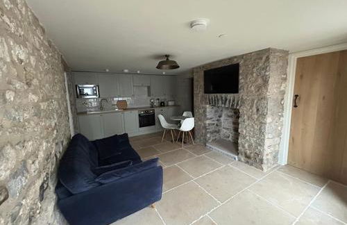 1 Cruck Cottage - Photo 11