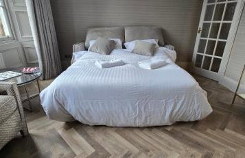 2 Bedroom Sofa bed in livingroom Castle View 1st floor sleeps 6 - Foto 59