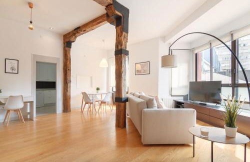 Muy Luminoso a 5 min del centro de Bilbao - Foto 8