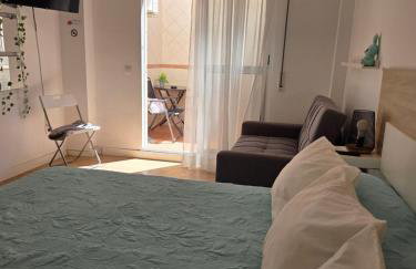 Floridos Playa Piso reformado de 2 habitaciones a 50m de la playa - Foto 16
