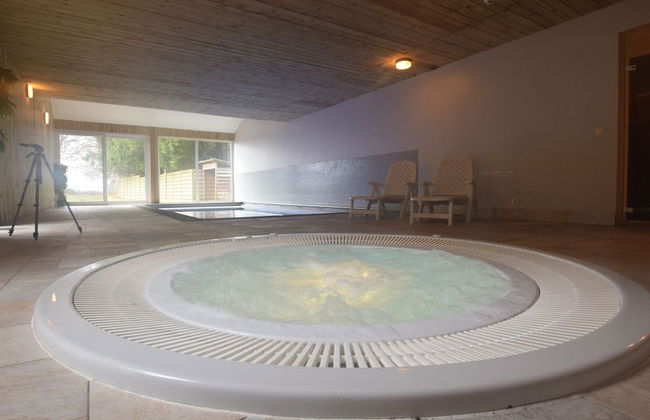 Unique Holiday Home with Pool near Park & Ski Area - Photo 19