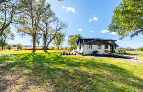 Private 4BR Estate on 11 acres, Game Room, Near Hospitals & Casino - Foto 44