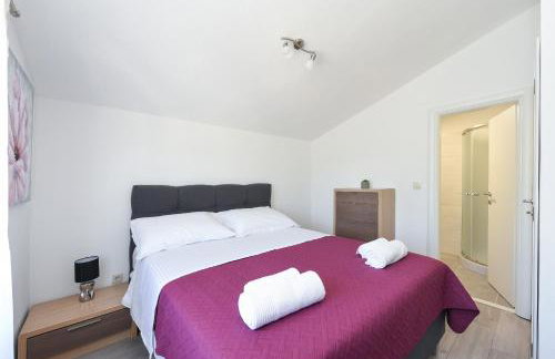 Apartman Magas with private pool - Photo 18