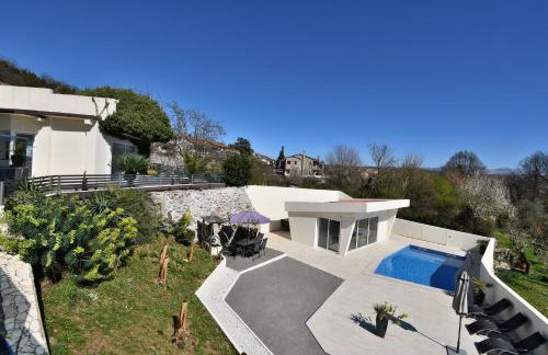 Apartments Lux with pool - Foto 1