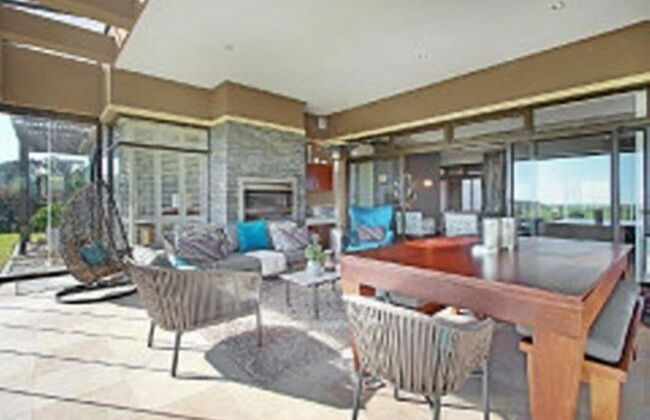 Luxury Vacation Villa - Photo 11