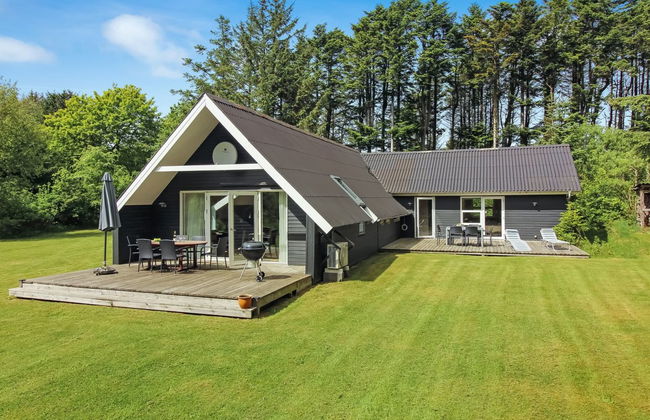 "Windelgard" - 1km from the sea - Photo 1