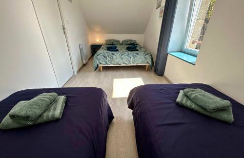 Charming seaside family home - sleeps 8 - Foto 6