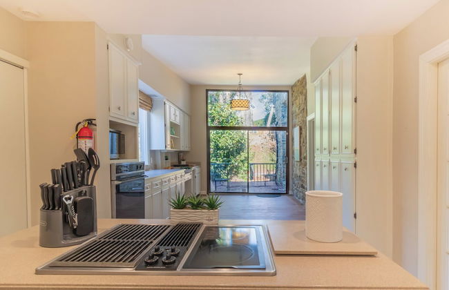 Midtown Castle - Royal in Columbus - Foto 42