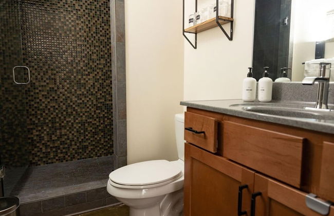 Luxury 2 Bedroom apt With Exposed Brick Downtown - Foto 5