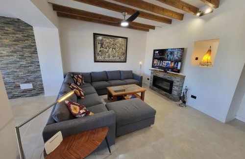Newly renovated house with pool in Sineu center - Foto 24