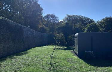 Glamping Pod with Hot Tub in Orchard - Foto 13