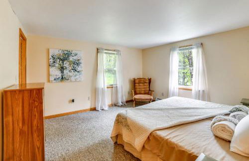 Hike and Baseball Near Cooperstown Home on 30 Acres - Foto 17