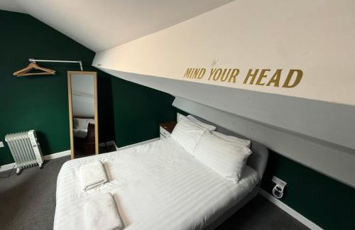 61 Moorfields city centre apartment sleeps 10 - Photo 9
