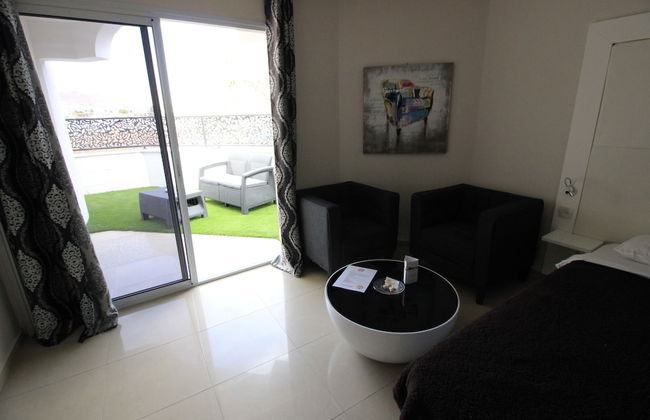 Rich Royal Suites - Foto 12