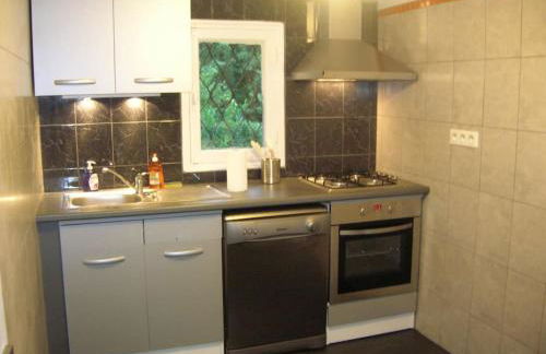 t3 au rez de jardin d une maison - Foto 3