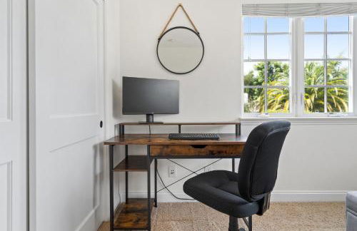 Gorgeous Santa Cruz Villa - Modern Beachside Paradise with NEW Hot Tub & Fast Wi-Fi - Foto 65