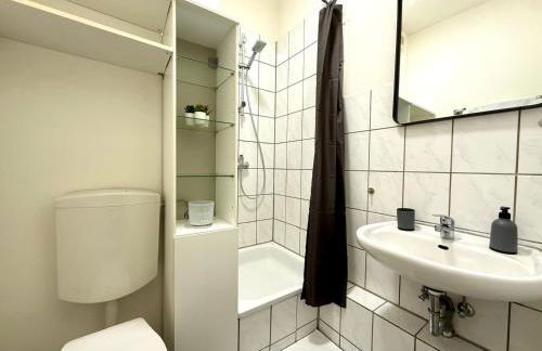 TT Living Apartments Rellingen I 1 & 2 Schlafzimmer I Küche I Spülmaschine I Parkplatz - Foto 43