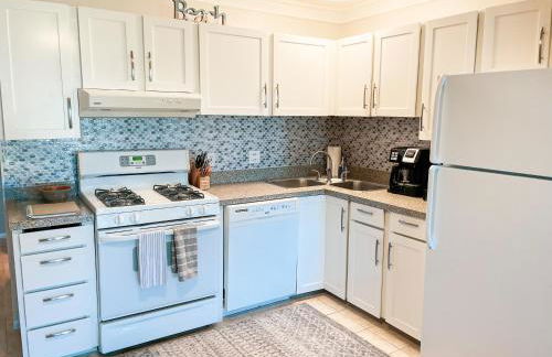 Molokai Island Retreat with Beautiful Ocean Views and Pool - Newly Remodeled! - Foto 12