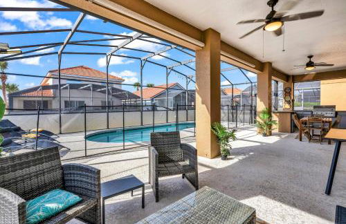 Spacious 7BR Retreat w Pool Game Room - Foto 39