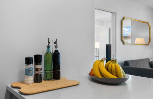 Luxury Condo with Rooftop Pool - 5-Min to Beach - Foto 19