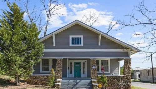 Near The Airport East Lake Craftsman - Foto 1