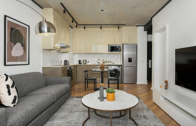 Bridgewater One Luxury Apartments - Photo 27