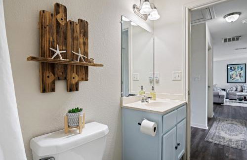 Deep Blue Yonder - Ping-pong! Bikes! Games! Cute and cozy 3-bed, 2-bath home in the heart of Crystal Beach! - Foto 11