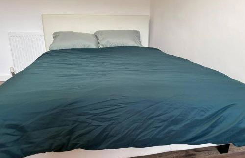 Spacious 2-bed Apartment in Hornchurch - Foto 13