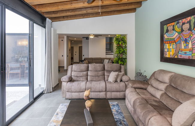 Enjoy SMA Nestled in Nueva Escondida - Foto 21