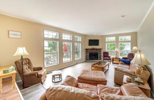 Pet-Friendly Checotah Home with Deck and Lake Views! - Foto 3