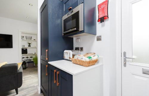 Dollar Apartments-39 Bridge Street - Photo 22