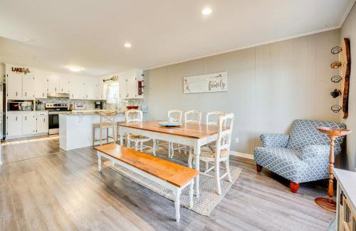 Private Boat Dock Troutman Home on the Water! - Foto 3